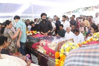 Celebs pay their last respects to Taraka Ratna